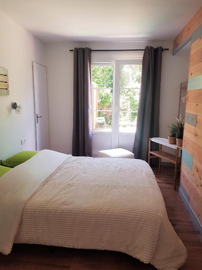 Agathe Et Titi Bed & Breakfast Marigny-les-Reullee Ngoại thất bức ảnh